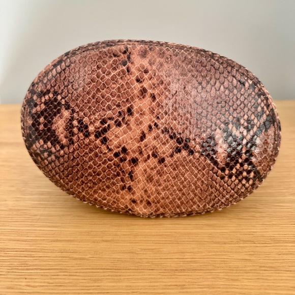 Ann Taylor pink snakeskin bag - Picture 7 of 11